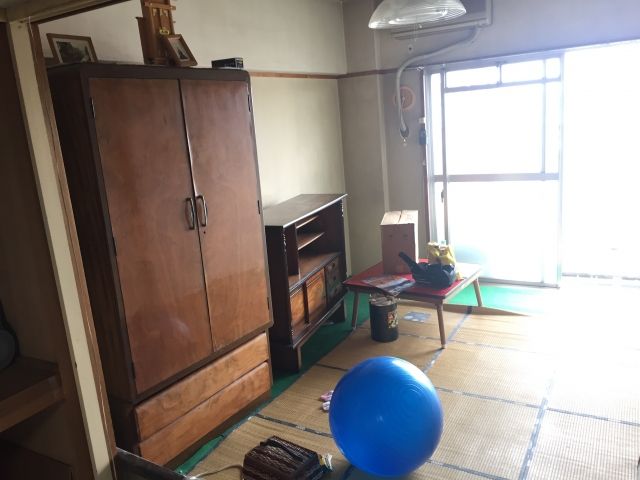 年季の入った部屋